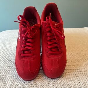 Great Used Condition Men’s Roma Puma Sneakers